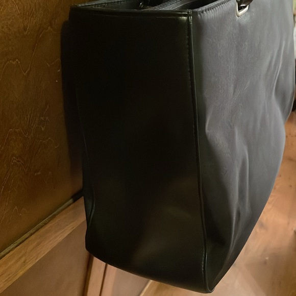 DKNY black tote. - Picture 5 of 10